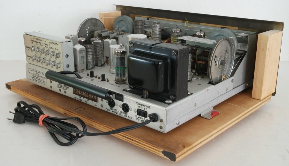 Pilot Model 590 Stereo Tuner Preamplifier