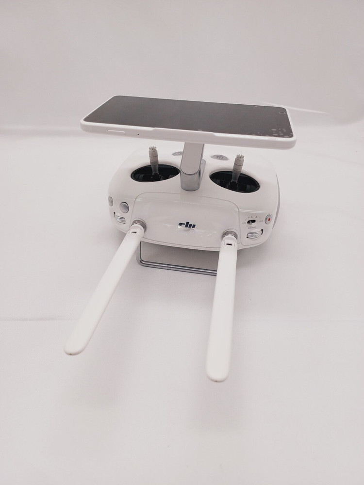 DJI Phantom 4 Pro+ Plus Remote Controller GL300E – For Parts / Not Working