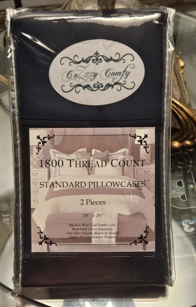 Cozzzy Comfy  1800 Thread Count Navy Blue  Standard Pillowcase Set