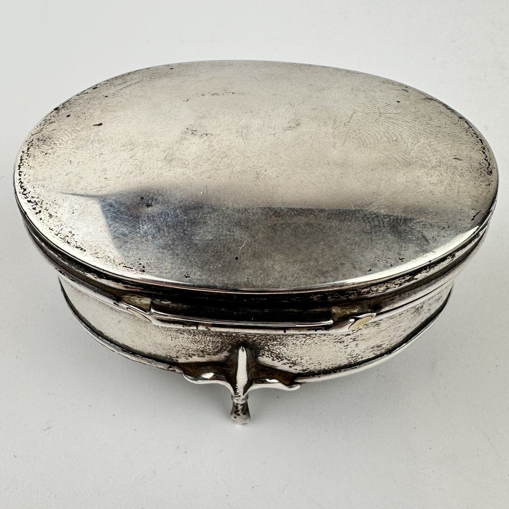 Antique Solid Silver Jewellery Box Saunders & Shepherd 1918 7cm