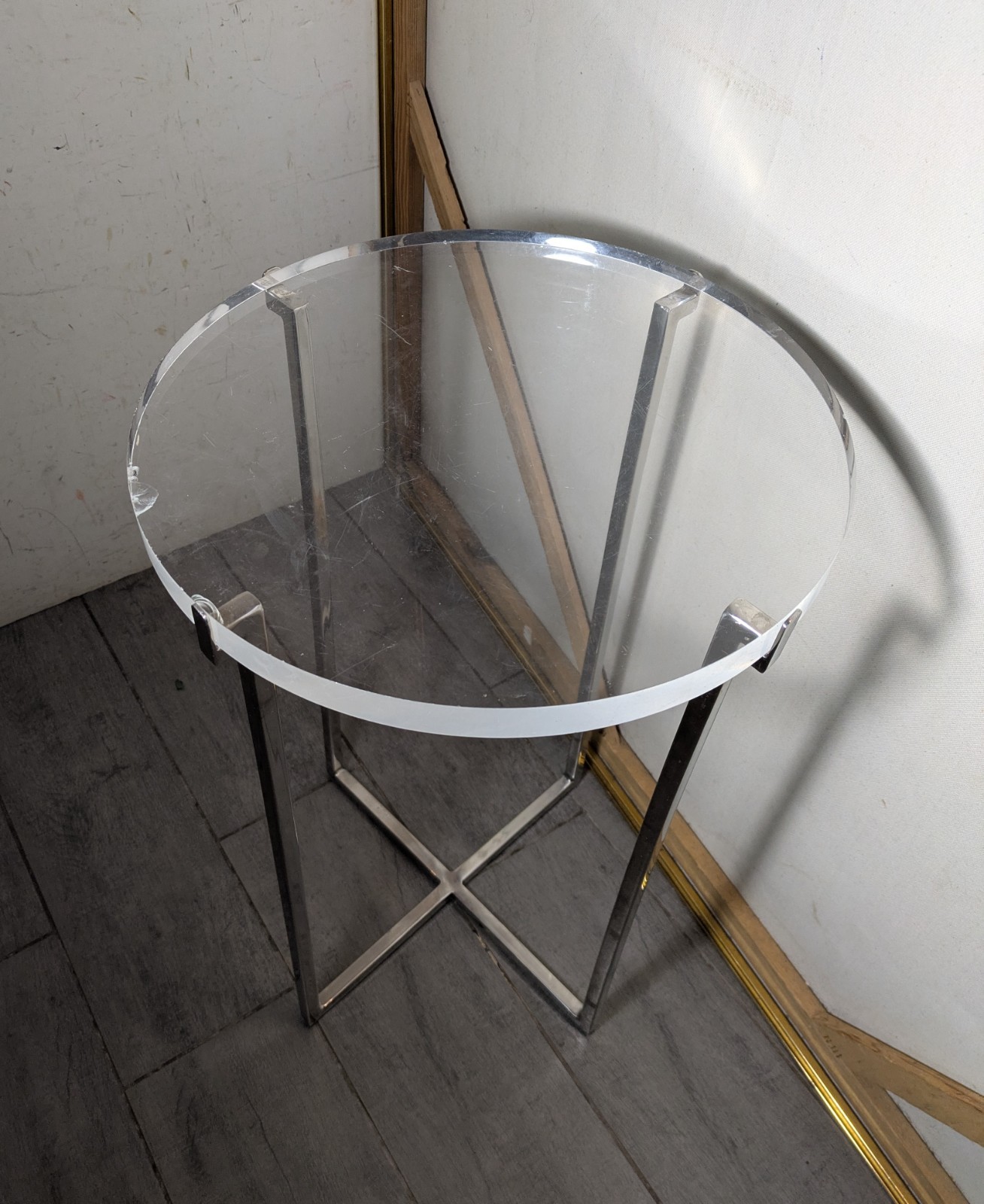 Vintage Mid Century Modern Glam Round Acrylic Lucite Sculptural Metal Table K24
