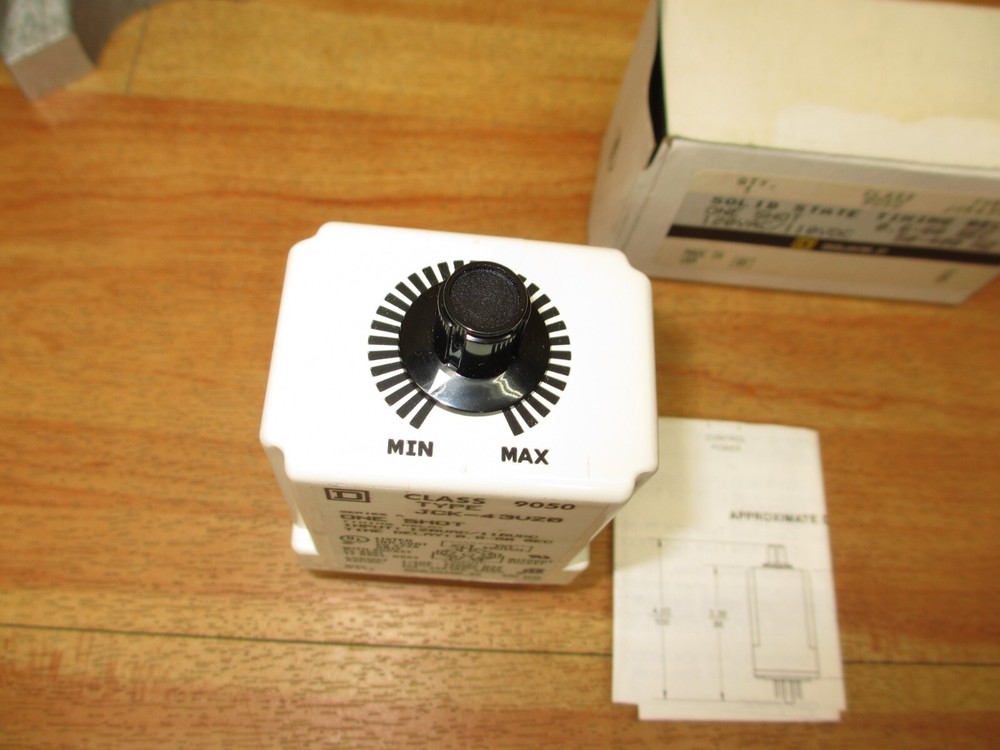 Square D 9050JCK43V20 Solid State Timing Relay, .6-60 sec, New Open Box