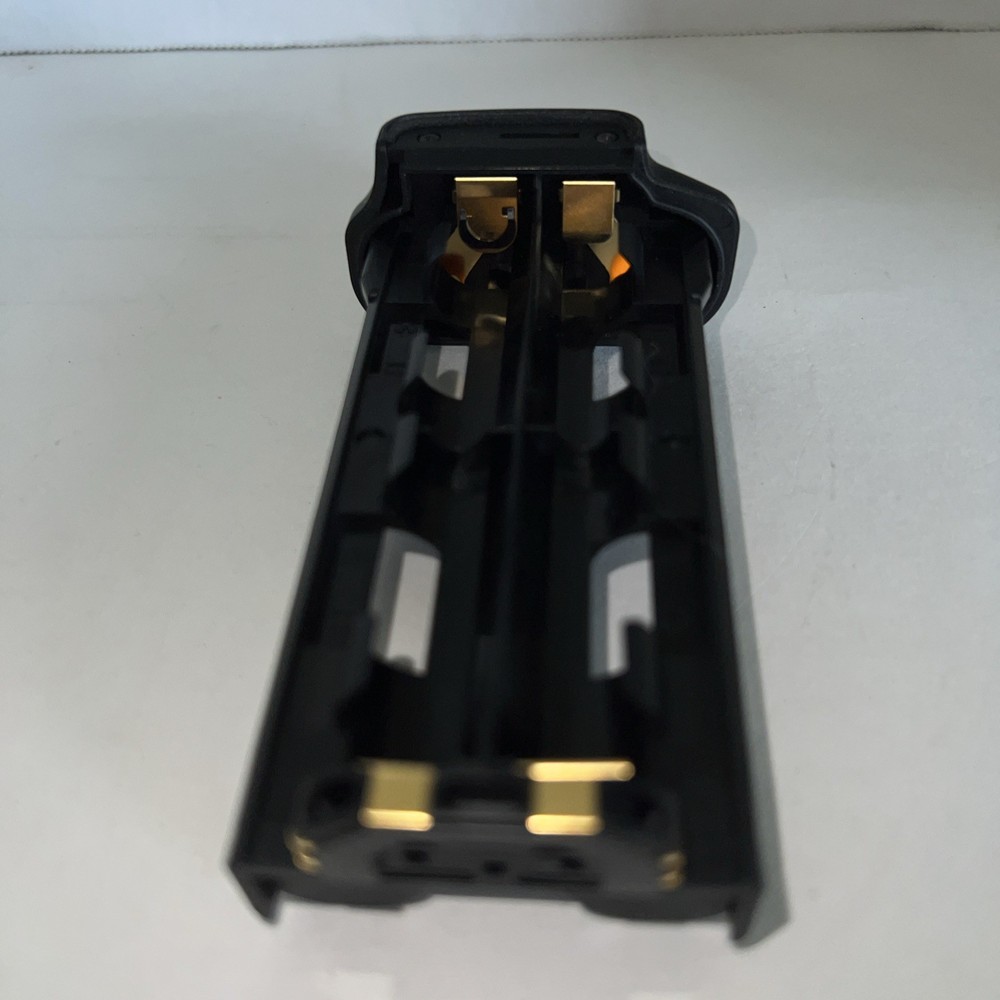 Nikon MS-D10 AA Battery Holder & Case