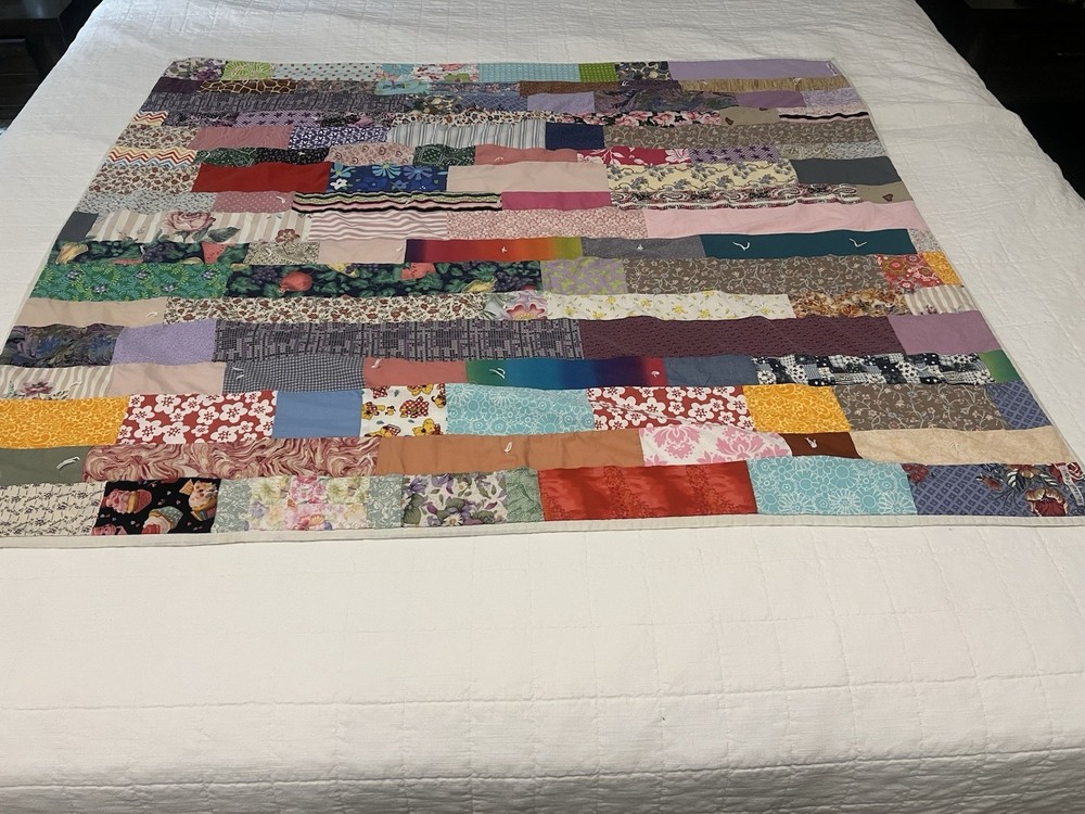 Vintage Handmade Patchwork Throw Quilt 53x45.5