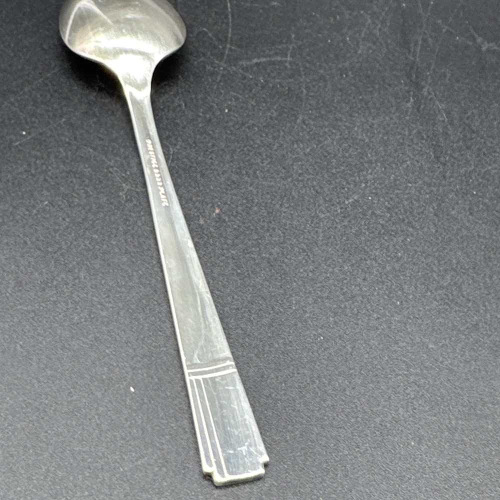 Oneida Prestige Grenoble Silver plate Flatware Table Spoon 7.5”
