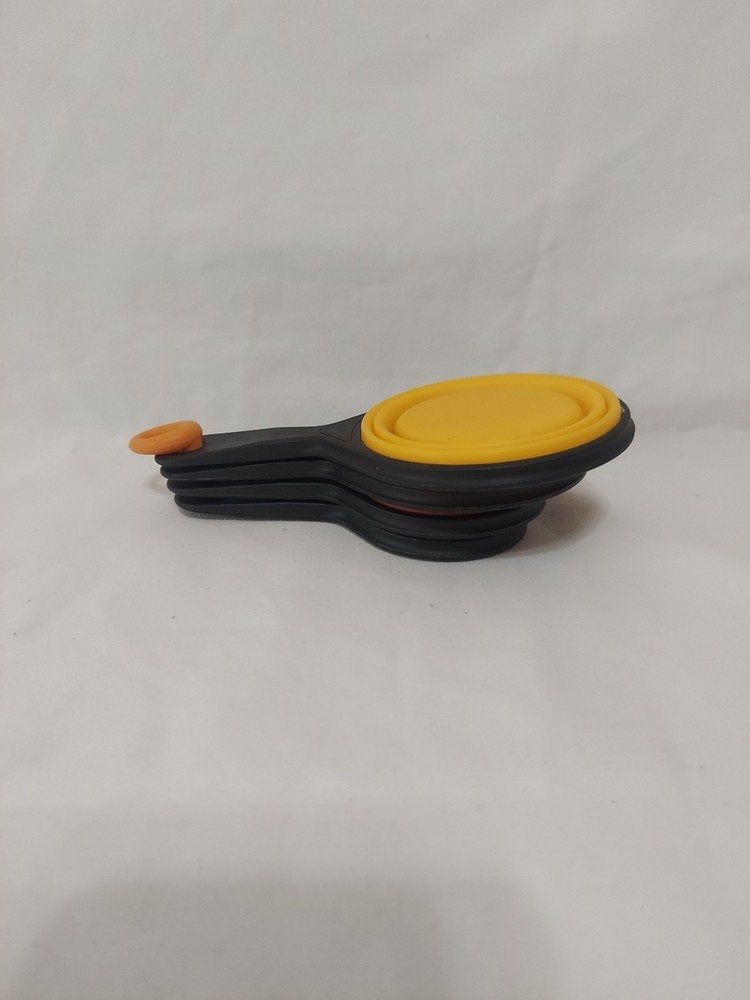 Collapsible Silicone Measuring Cup Set 4-Piece Adjustable Measuring