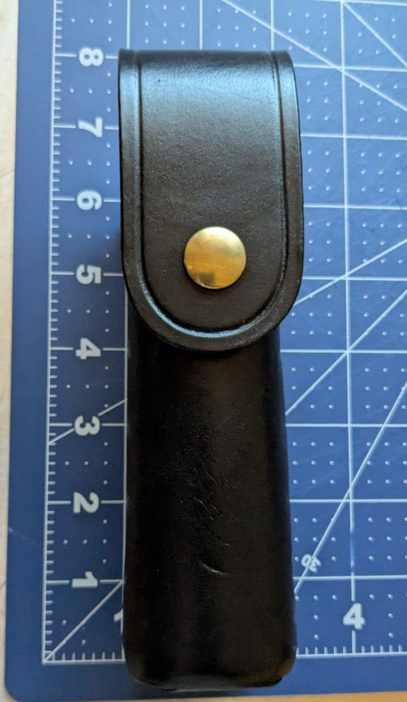 NEW Aker A570-BP Mase Case, Black/Plain BRASS Snap