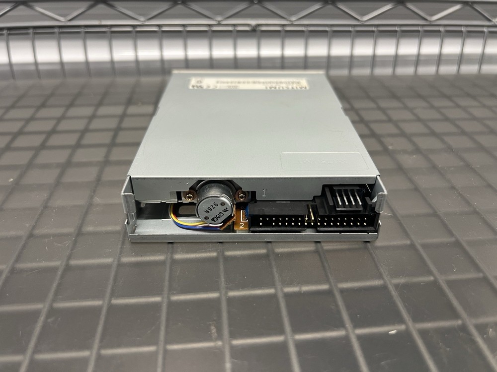 Mitsumi D359M3 3.5" Floppy Drive Untested