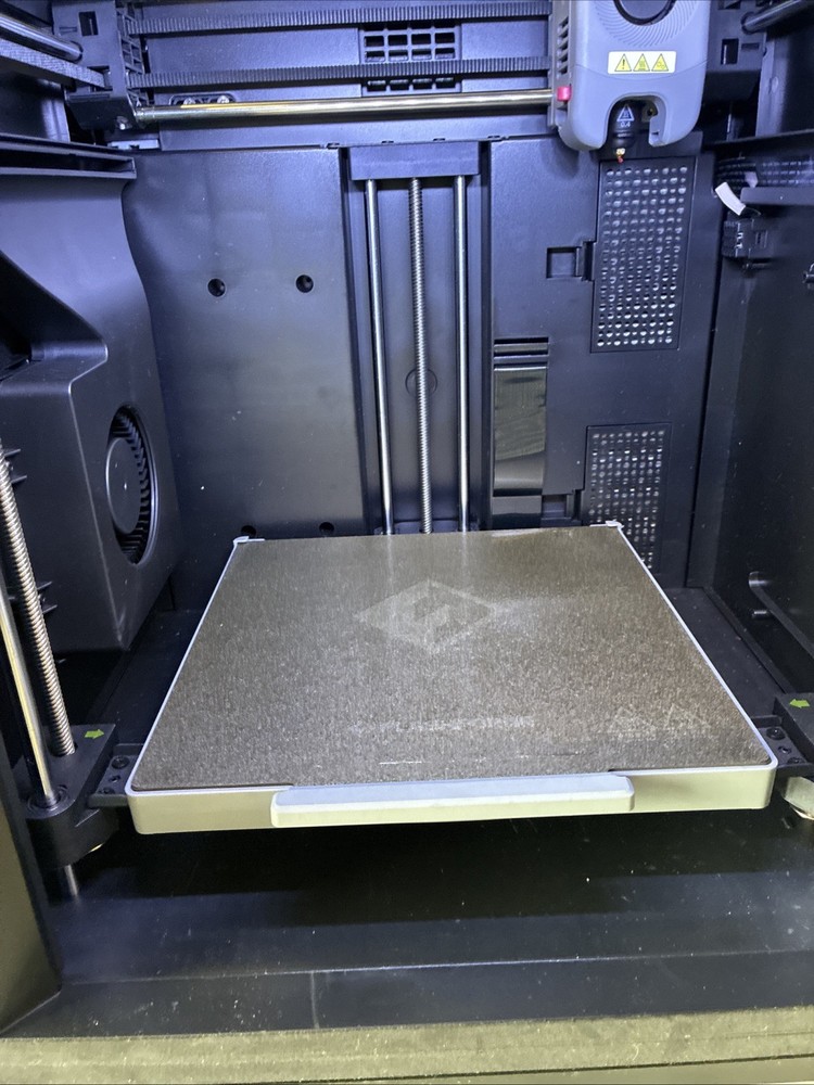 flashforge adventurer 5m pro 3d printer only Has 285 Hours On It!!!