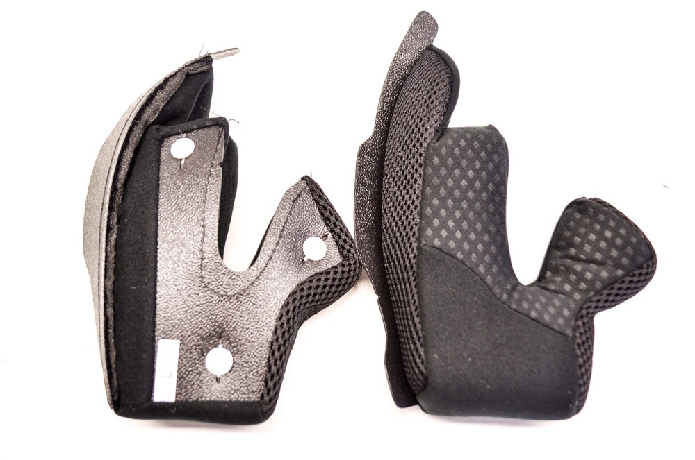 Answer 454485 Vel/Com Cheek Pad Pair Size L NOS