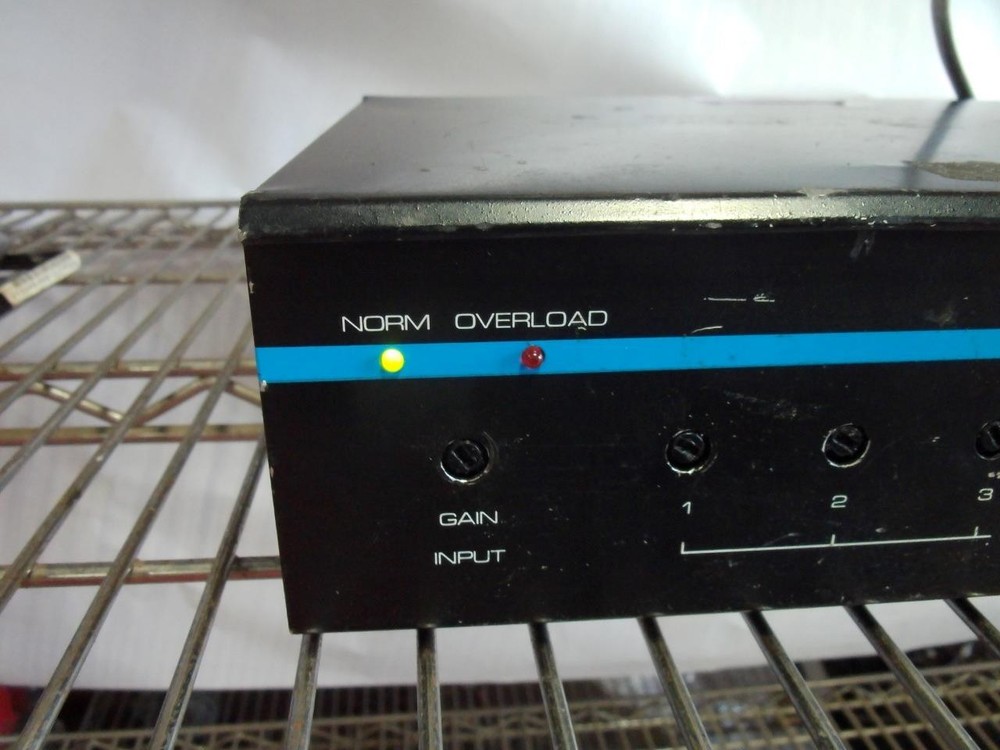 Shure FP16A 6-Output Distribution Amplifier