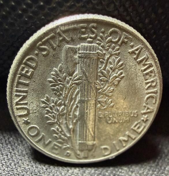 1916 D Mercury Dime Low production in the first year As shown in the figure