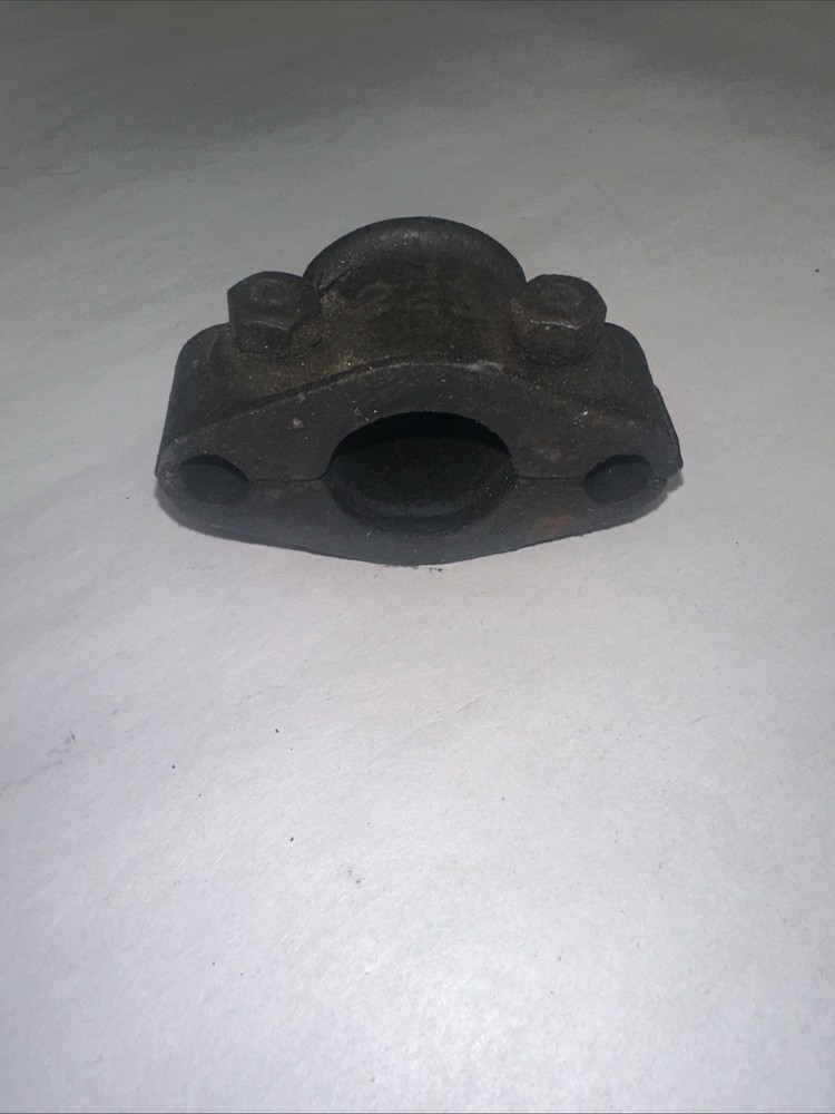 MAYTAG ORIGINAL 82 Engine Exhaust Flange