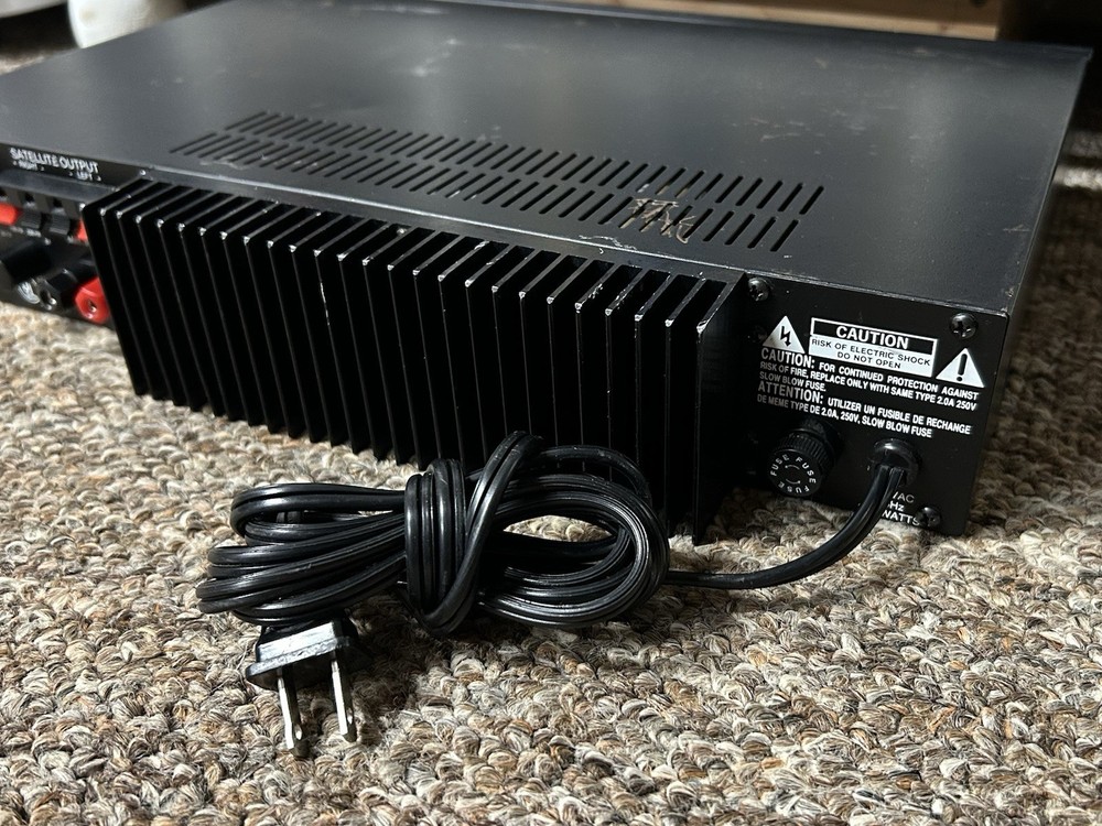 Vintage NHT Monaural Amplifier for Powered Subwoofer System Model MA-1 TESTED ✅
