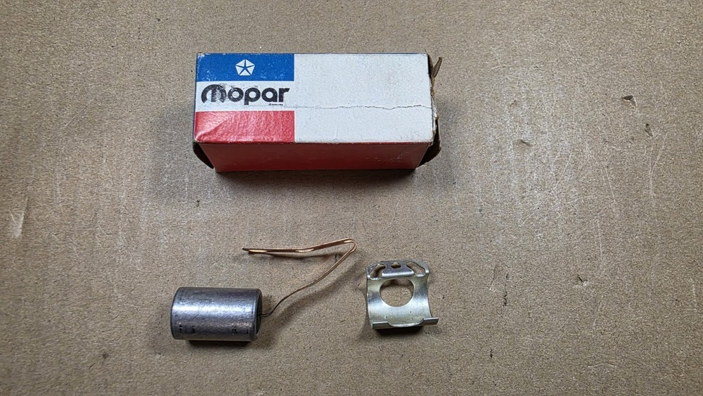 ORIGINAL NOS 1969-1971 MOPAR IGNITION DISTRIBUTOR CONDENSER WITH BRACKET