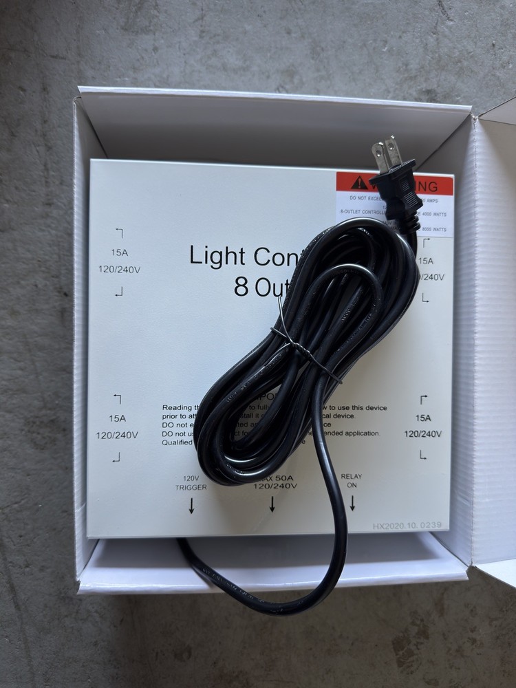 8 light controller w/trigger cord