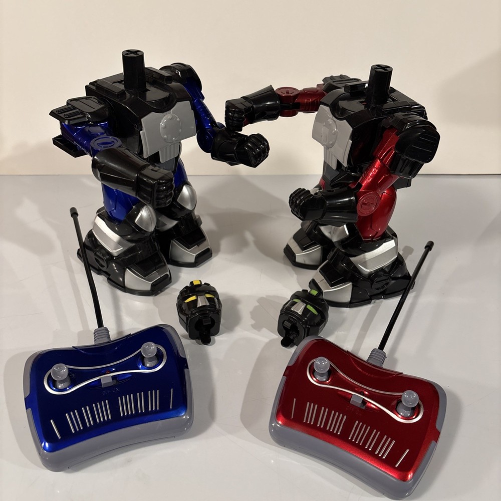 Cyber Boxing Robots Remote Control Head 2 Head RC Boxing See Description