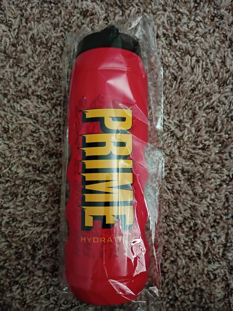IShowSpeed PRIME Water Bottle Squeeze Red and Yellow NEW