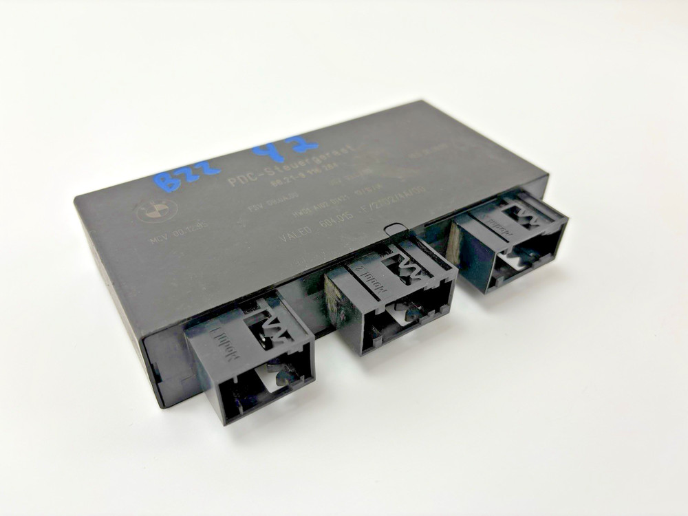 BMW E60 E63 E65 E70 5/6/7 Series X5 X6 PDC Park Assist Control Module 9116264