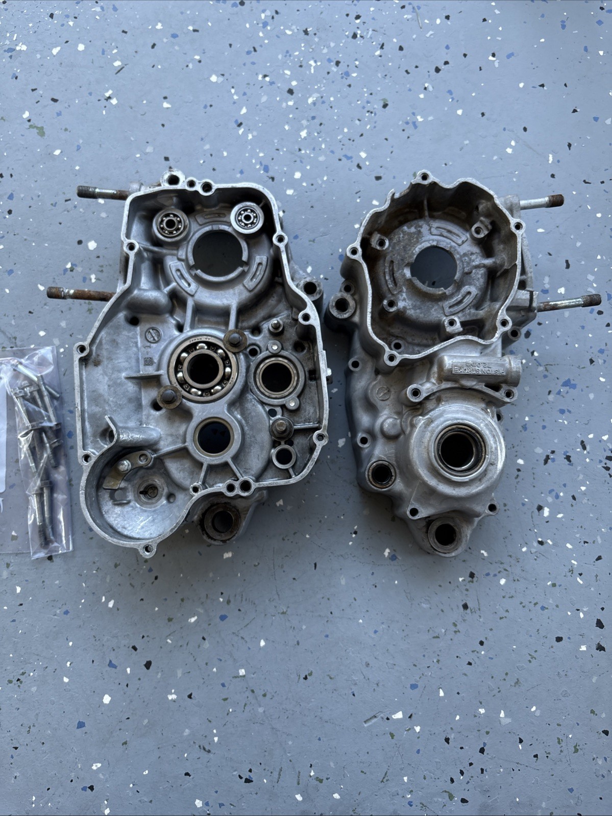 Kawasaki Kx250 Kx 250 1997 97-99 Engine Cases Left Right Crankcase