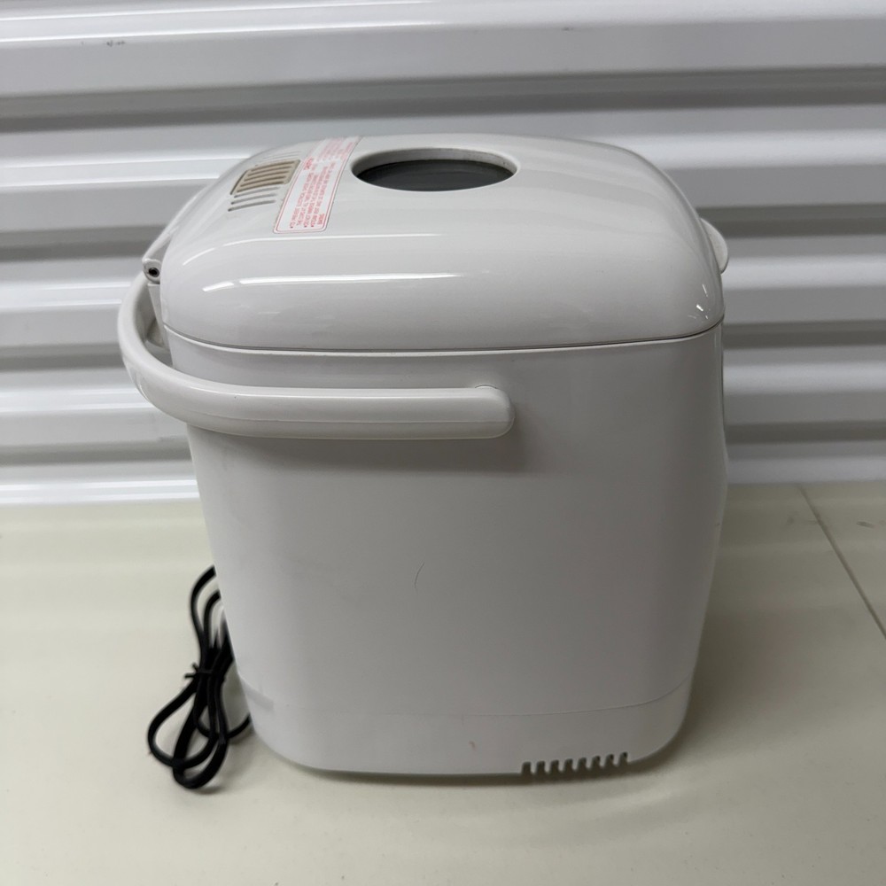 Zojirushi BB-HAC10 Home Bakery 1-Pound-Loaf Programmable Mini Breadmaker