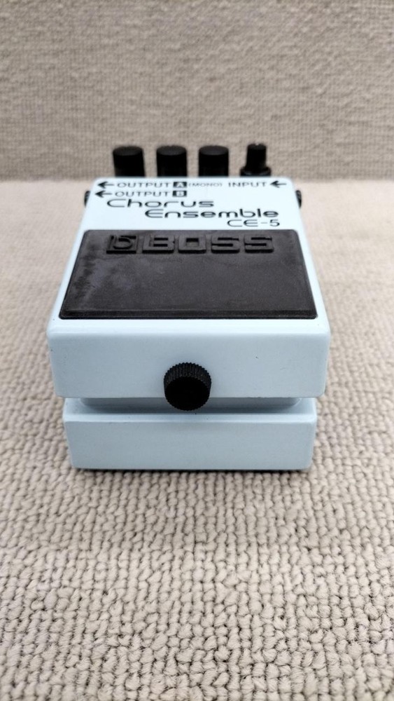 Boss Ce-5 Chorus