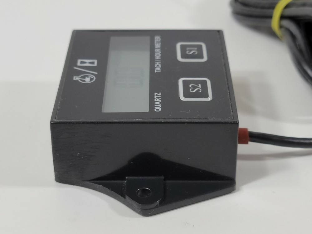 Tach Hour Meter PT1411 DH - Untested