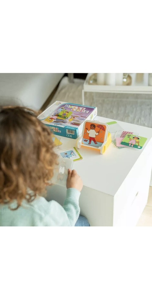 SmartGames Dress Code Stacking Game with 80 Challenges for Kids Ages 4 +