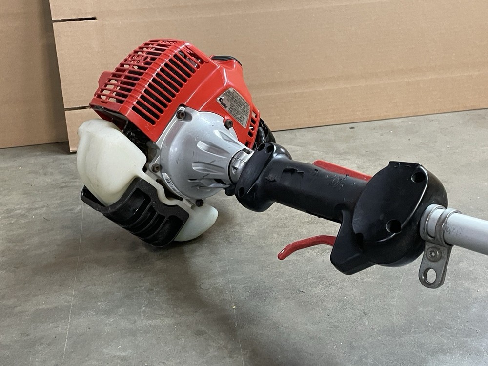 RedMax BCZ3050S String Trimmer 29cc - HAS GREAT COMPRESSION READ NOTES💎 🌿