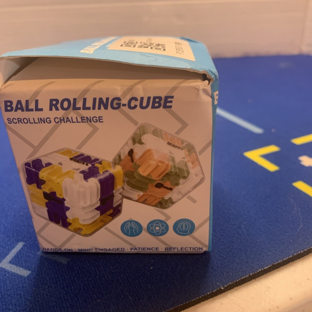 3D Maze Ball Rolling-Cube Scrolling Challenge Brain Teaser Puzzle.