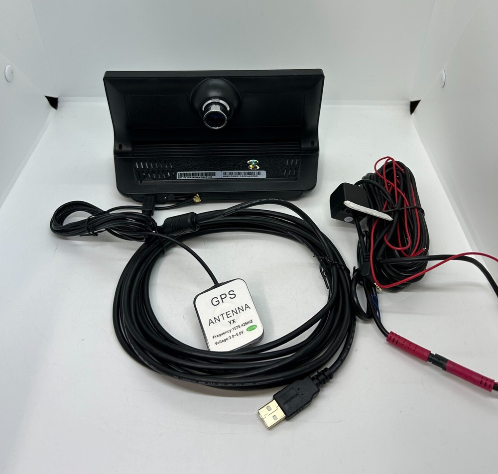 PYLE TOUCHSCREEN GPS DVR DASHCAM c