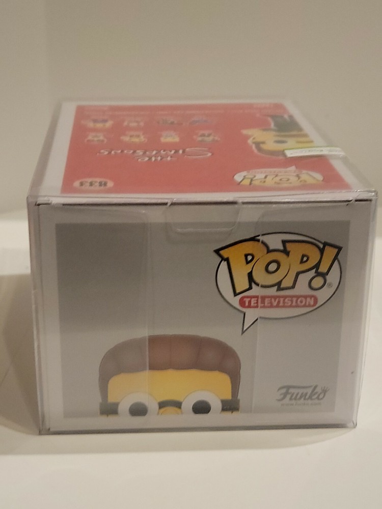 Funko POP Ned Flanders The Simpsons Hot Topic Exclusive #833 +protector