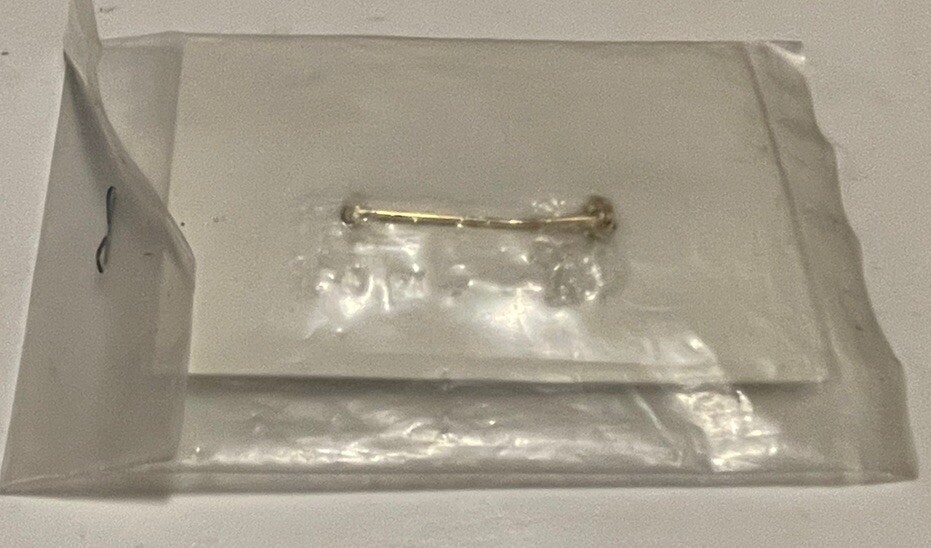 Vintage NOS SCHLITZ Beer Pinback