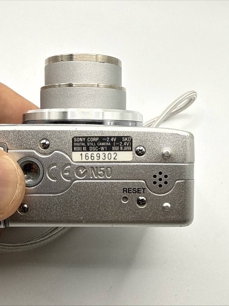 Sony Cyber-shot DSC-W1, CCD, Compact camera + 128MB MS *Please Read*