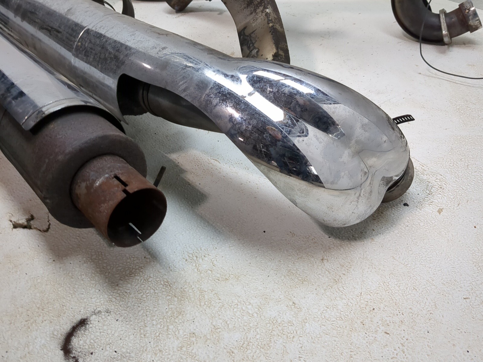 08-17 Victory Vision Deluxe Exhaust Header Pipe Muffler Set Pair Kit