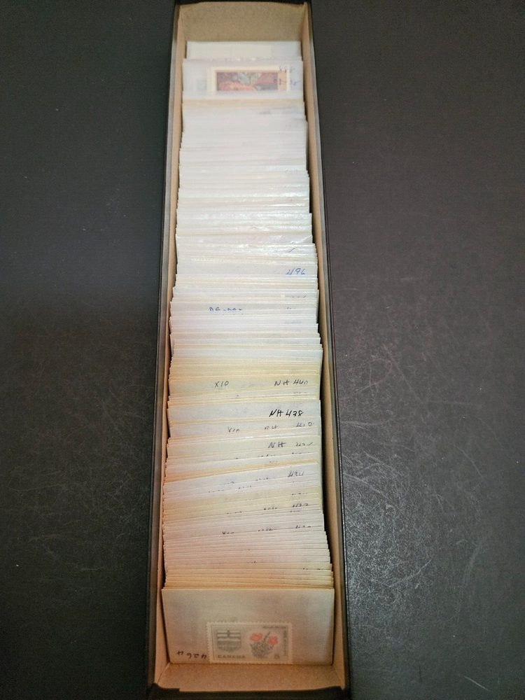 Canada stamp lot mint 58$ in total face value