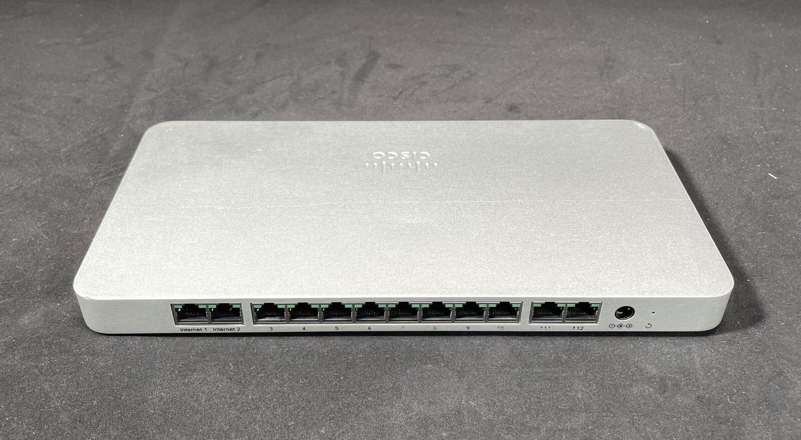 Cisco Meraki MX68-HW Firewall Security Appliance No Adapter - Same Day Shipping