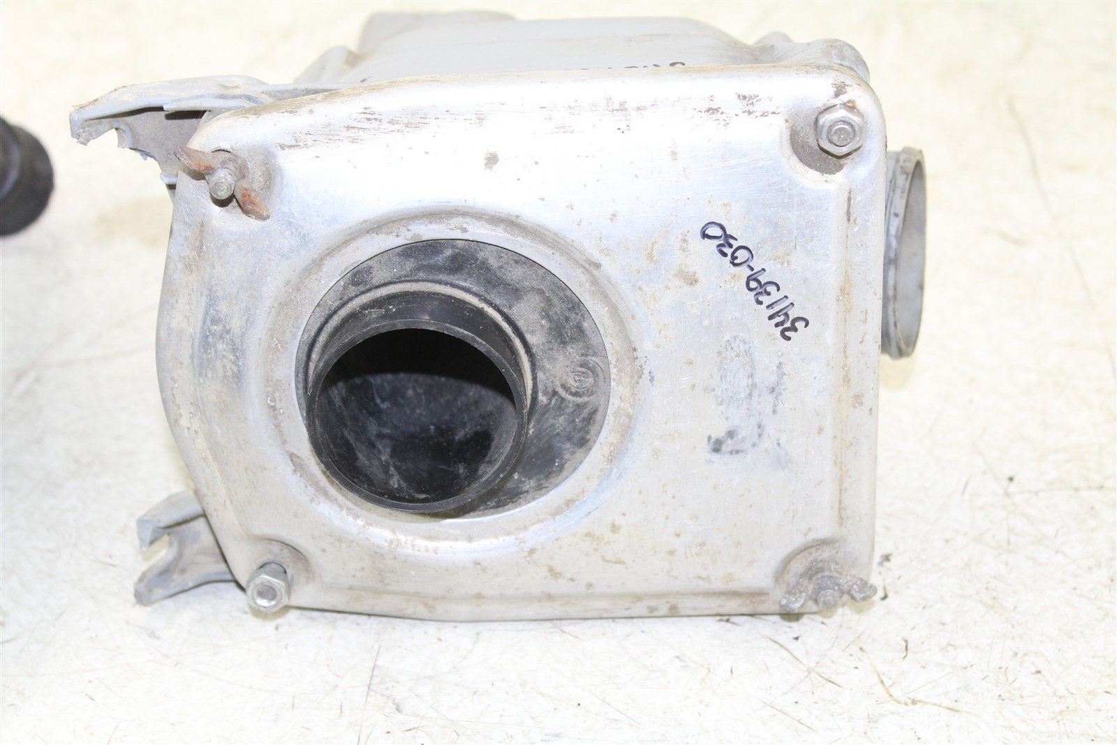 1999 Polaris Trail Blazer 250 Air Box Intake Housing Boot Filter Snorkel 34139