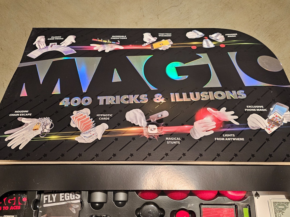 Marvin's Magic Ultimate Magic 400 Tricks & Illusions The Complete Magic Show
