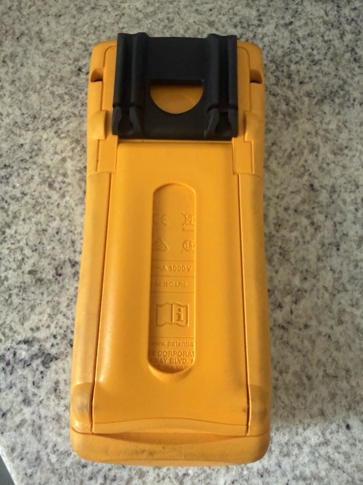 Fluke 789 Process Calibrator ProcessMeter Current Calibrator Yellow