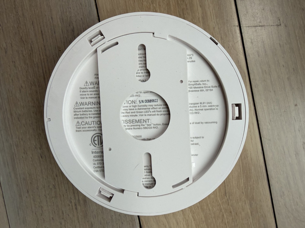 SimpliSafe Carbon Monoxide Detector SSCO3 White