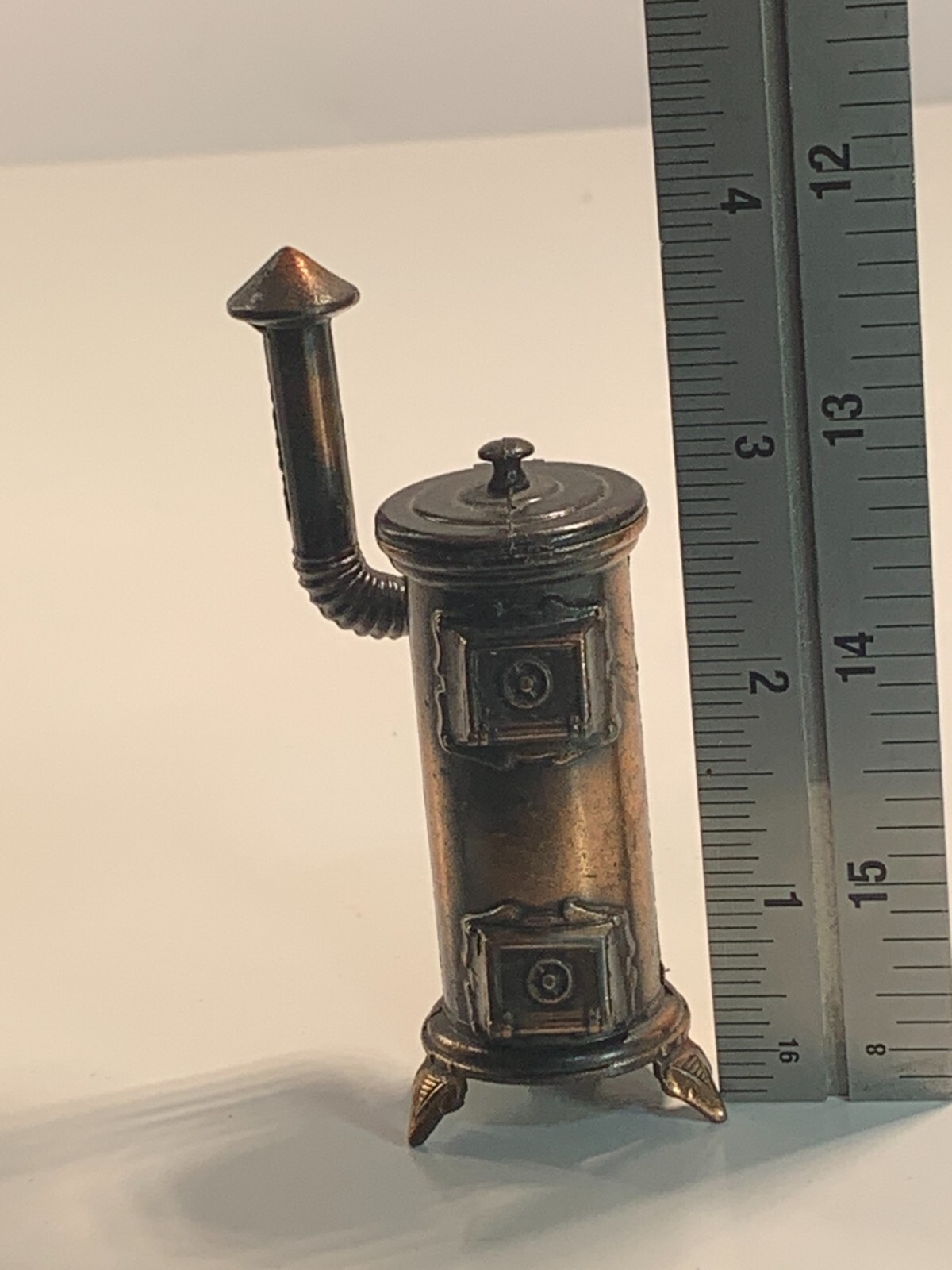 Vintage Die Cast Pencil Sharpener "Late 1800s Cast Iron Style Stove" PSA3