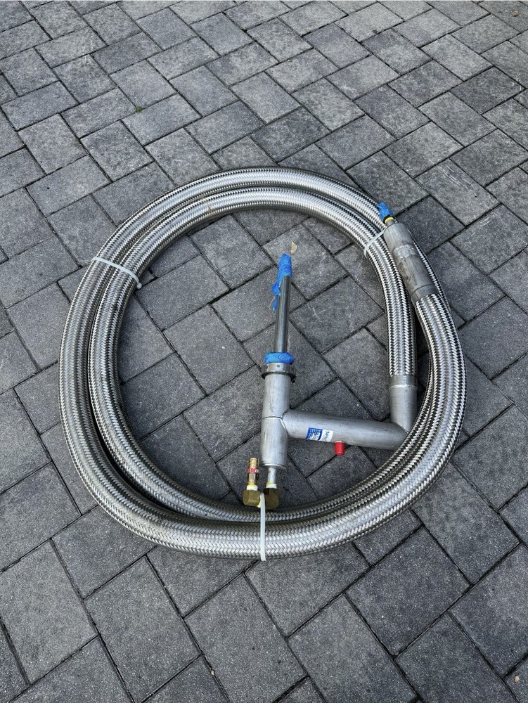 Vacuum jacketed CRYO hose