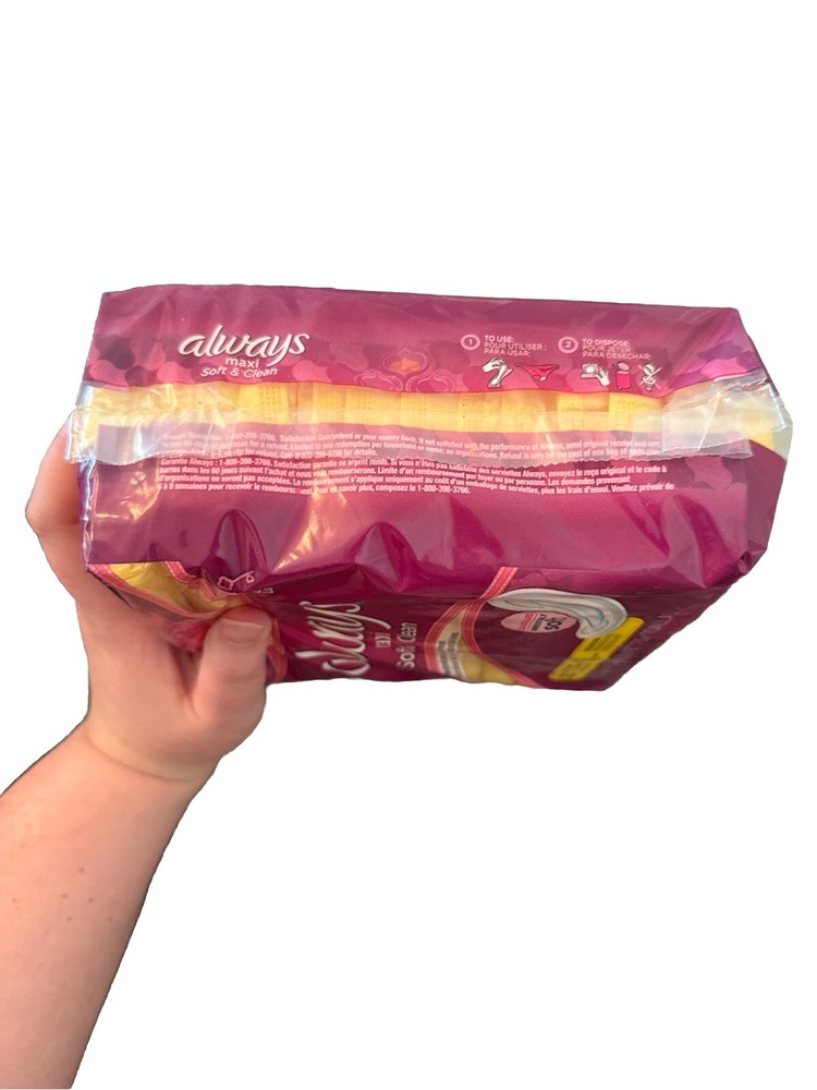 Always Maxi Soft & Clean Regular 22 Count - Discontinued