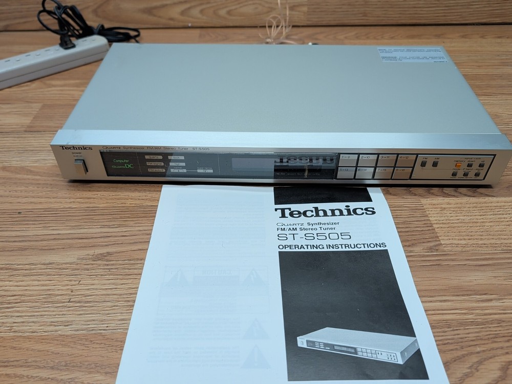Technics ST-S505 Quartz DC AM/FM Stereo Tuner - Tested & Working!