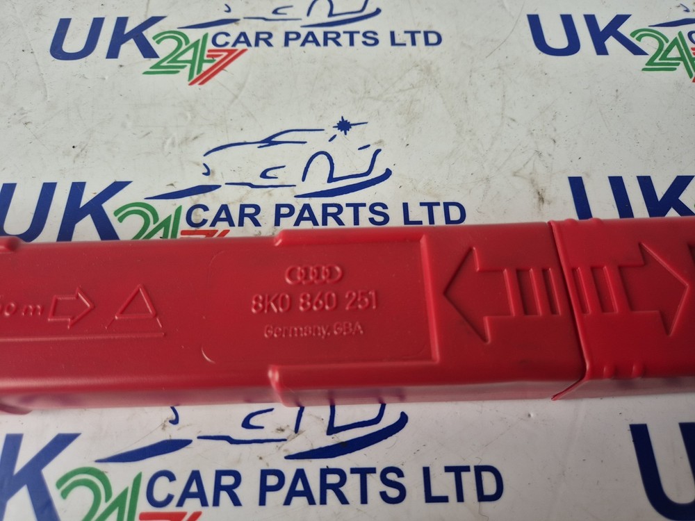 AUDI A3 8V 2013-2016 HAZARD WARNING TRIANGLE TOOL 8K0860251