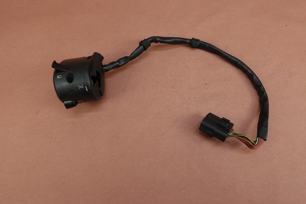 03-06 DUCATI 749 999 BIPOSTO Left Control Headlight Switch
