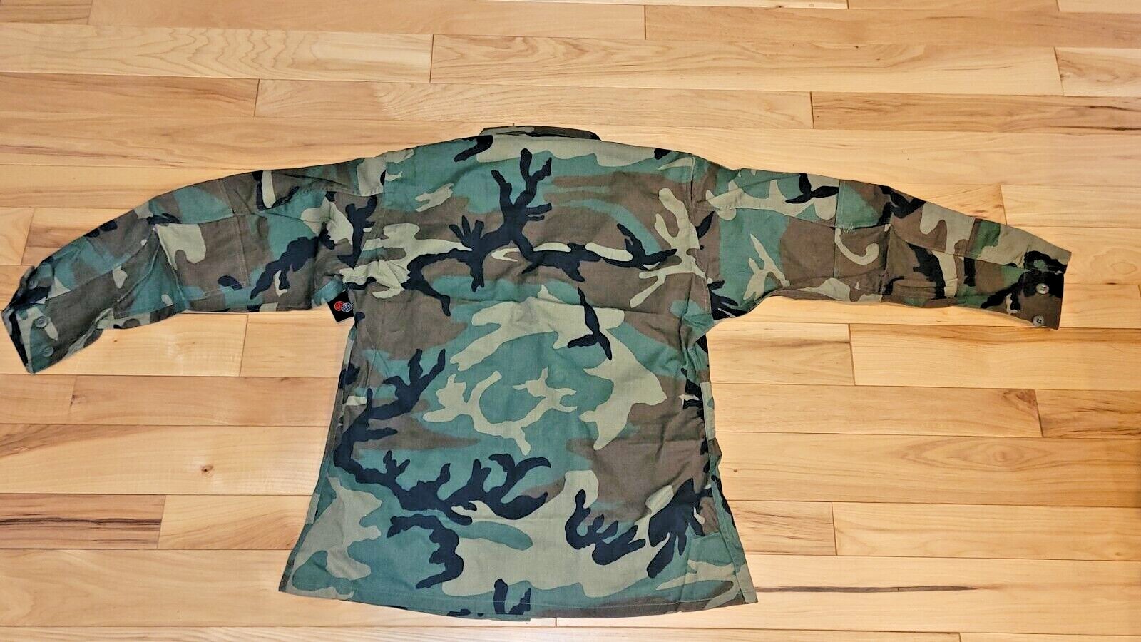 WOODLAND BDU SHIRT COMBAT COAT LARGE REGULAR NOS WITH TAG DATED 1994
