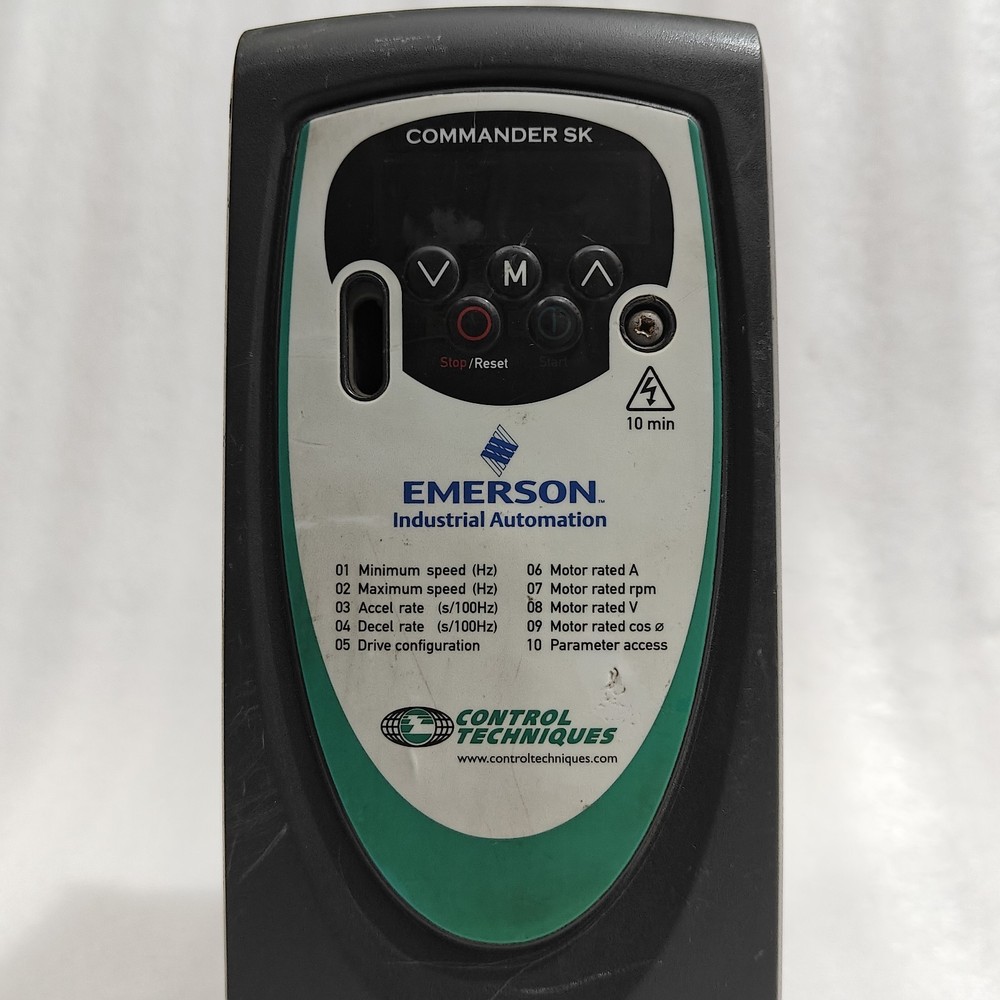 EMERSON CONTROL TECHNIQUES SKC3400220 2.2KW AC DRIVE CONTROLLER