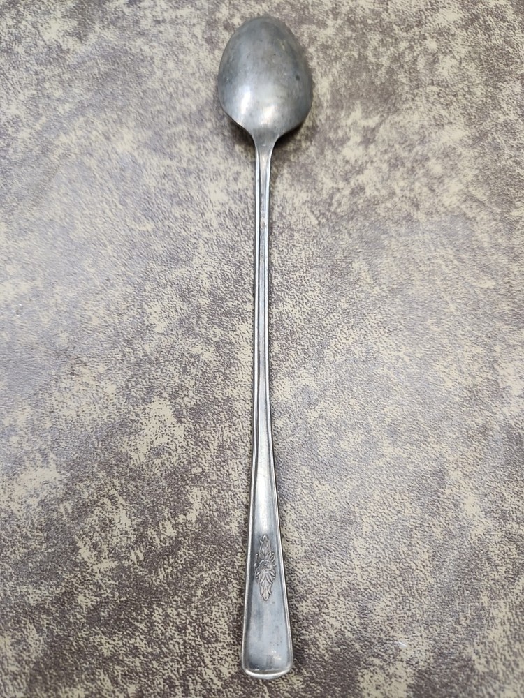 1940 International Silver Camelia Silverplate Floral Teaspoon 7.5"